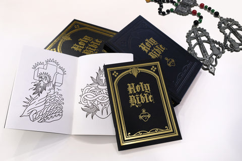 Holy Bible: Deluxe Package